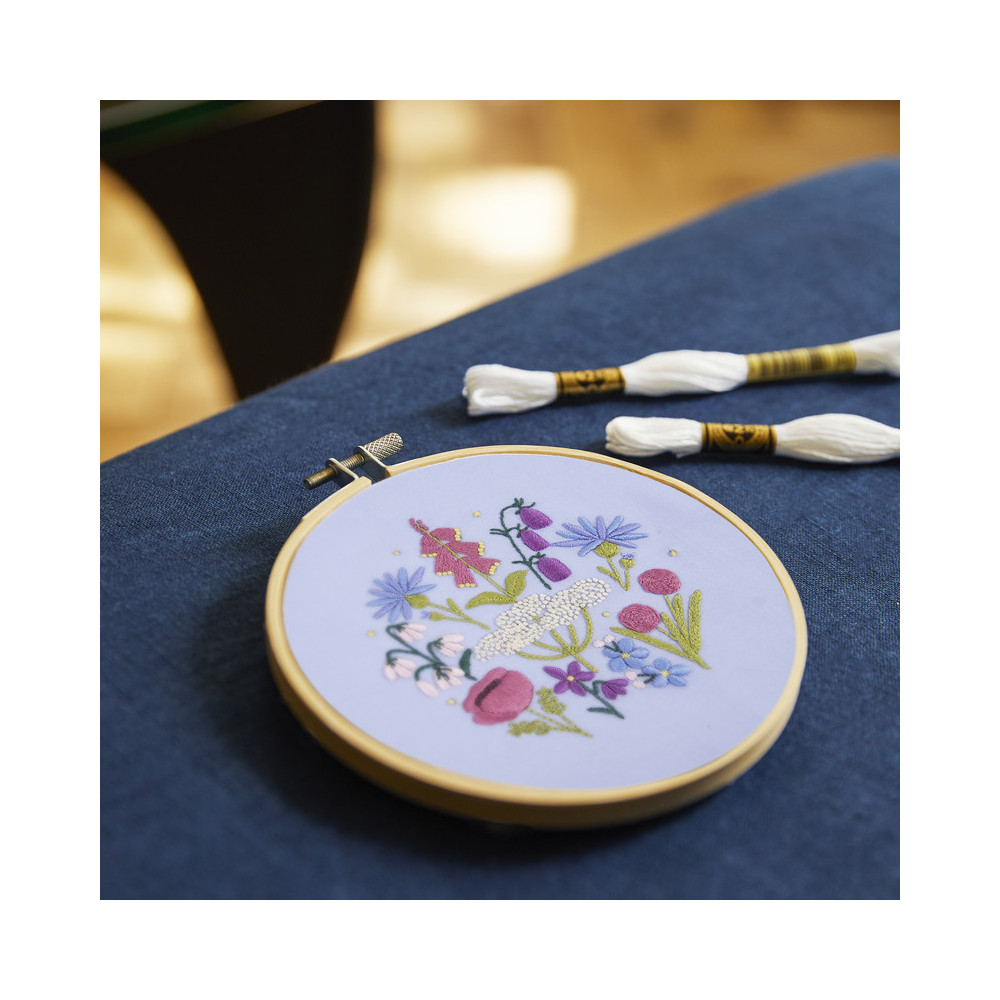 Kit broderie Jardin anglais DMC