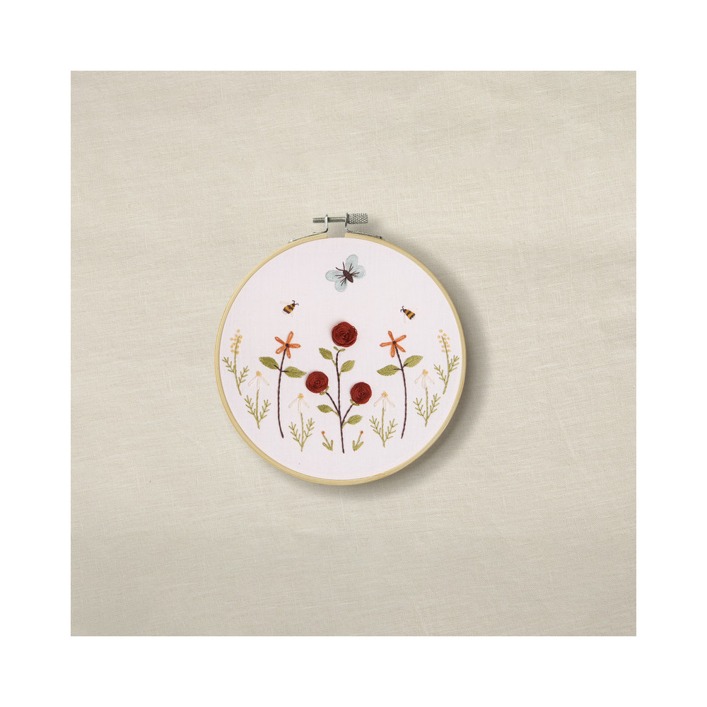 Kit broderie Fleurs du jardin DMC
