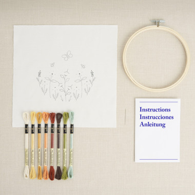 Kit broderie Fleurs du jardin DMC