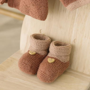 Livre spécial tricot Baby 12 projets DMC