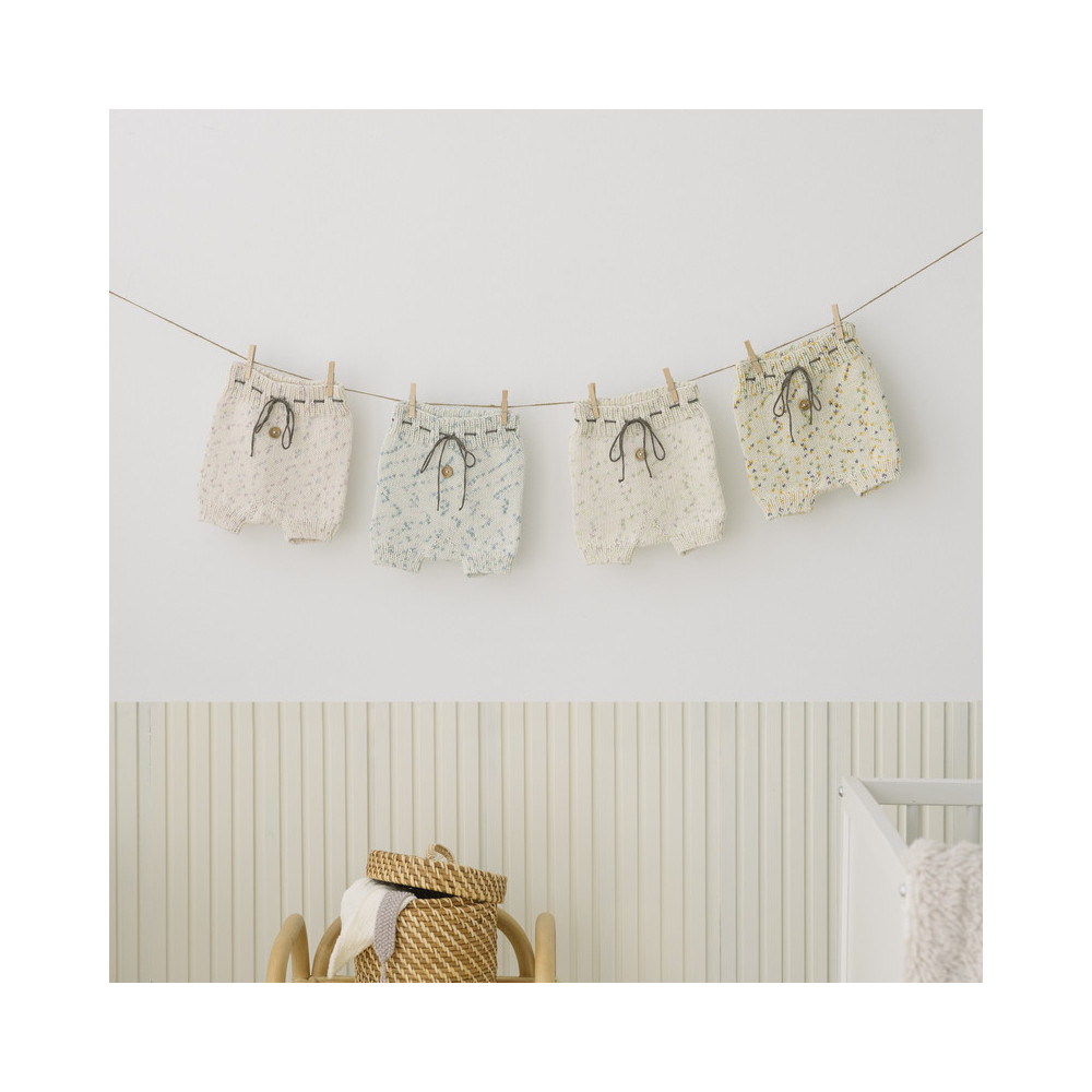 Livre spécial tricot Baby 12 projets DMC