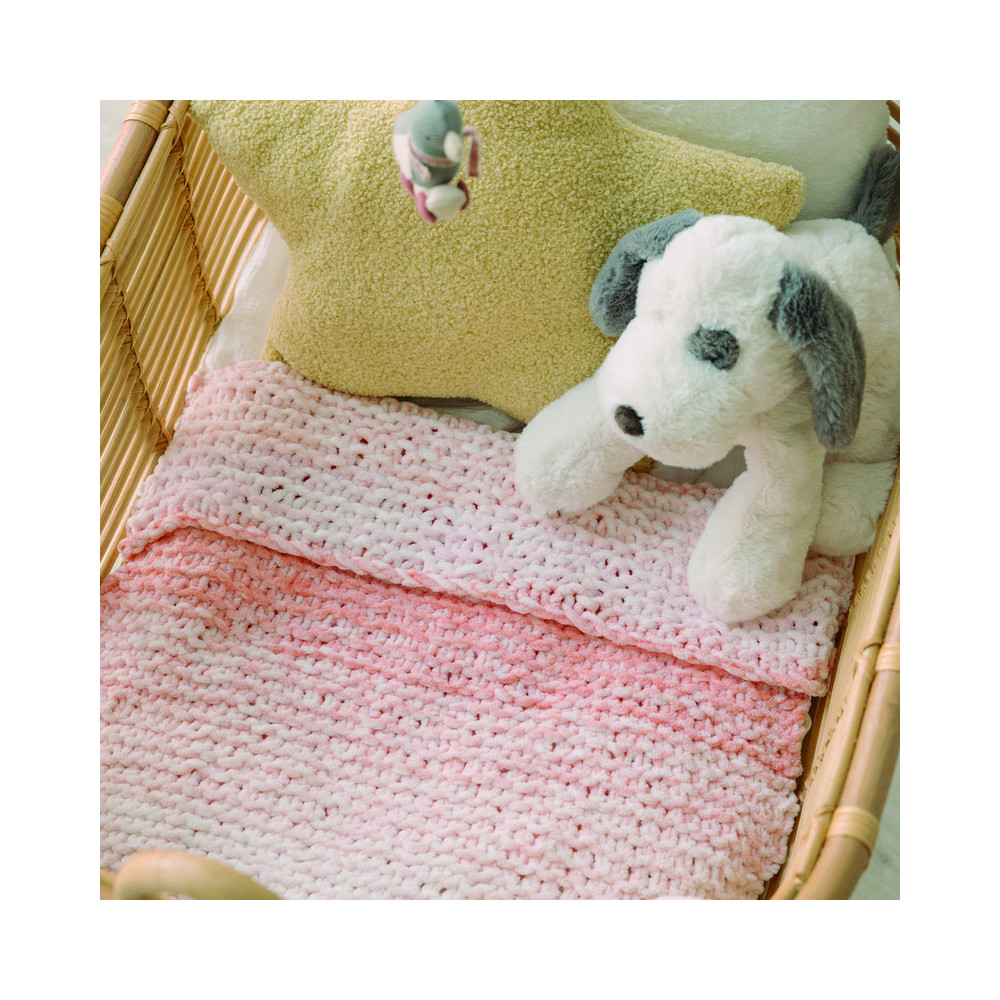 Livre spécial fil Doudou 2 projets au tricot et au crochet DMC