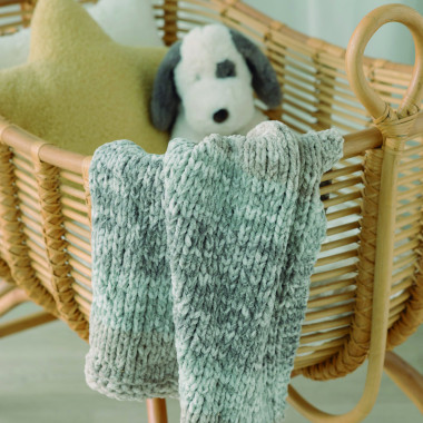Livre spécial fil Doudou 2 projets au tricot et au crochet DMC