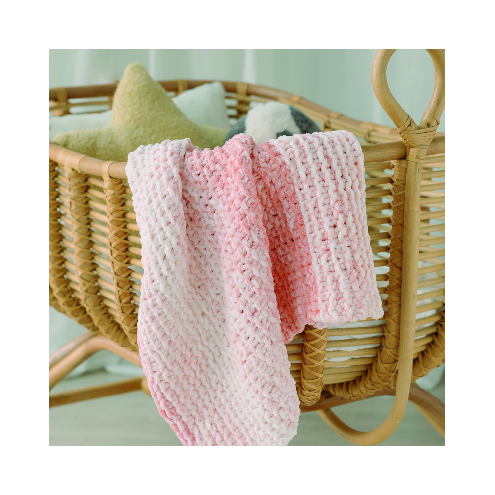 Livre spécial fil Doudou 2 projets au tricot et au crochet DMC