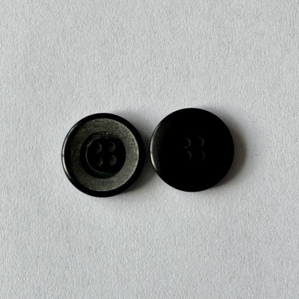 Bouton noir 17 mm - Découvrez des centaines de modèles !