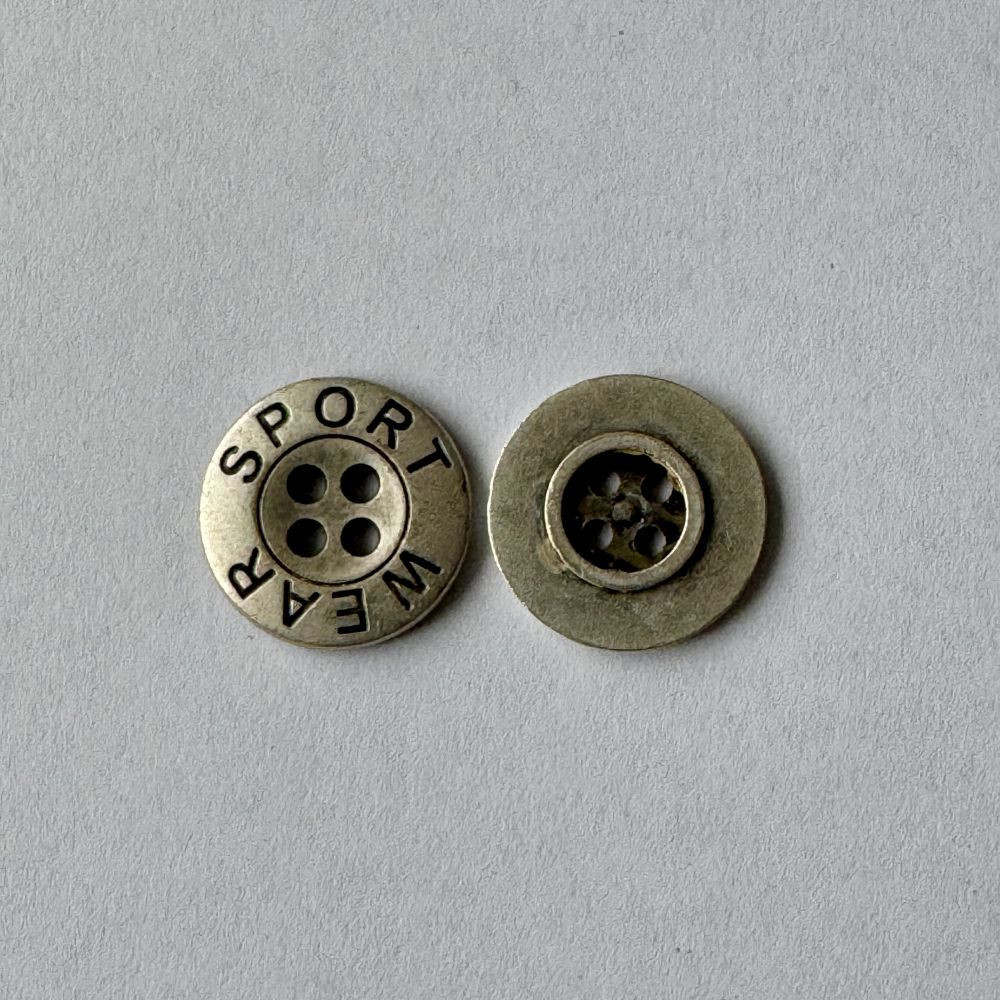 Bouton en métal Sport Wear 17 mm - Découvrez des centaines de modèles !