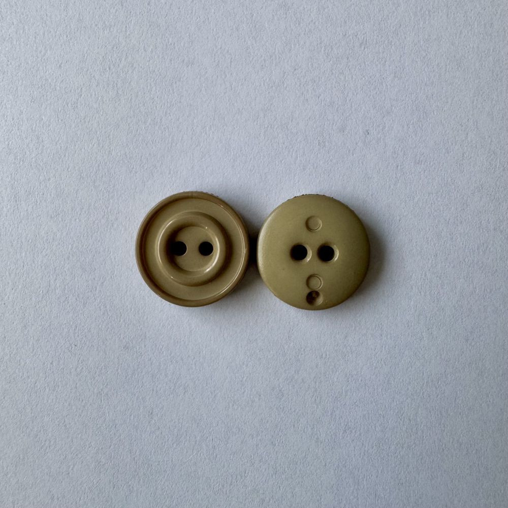 Bouton beige 18 mm - Découvrez des centaines de modèles !