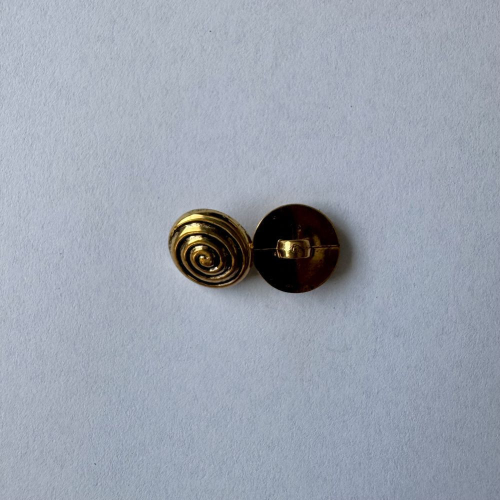 Bouton en métal doré effet tourbillon 14 mm - Découvrez des centaines de modèles !