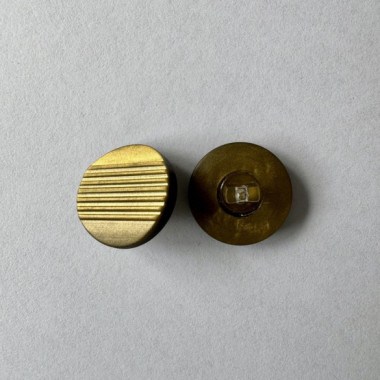 Bouton vert kaki à rayures 19 mm - Découvrez des centaines de modèles !