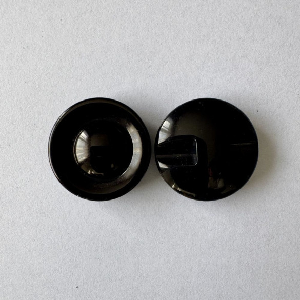 Bouton noir à queue 19 mm - Découvrez des centaines de modèles !