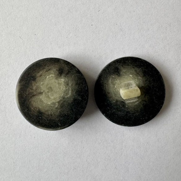 Bouton noir et crème 27 mm - Découvrez des centaines de modèles !