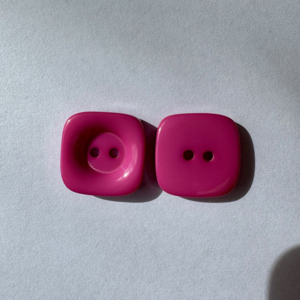 Bouton carré rose 20 mm - Découvrez des centaines de modèles !