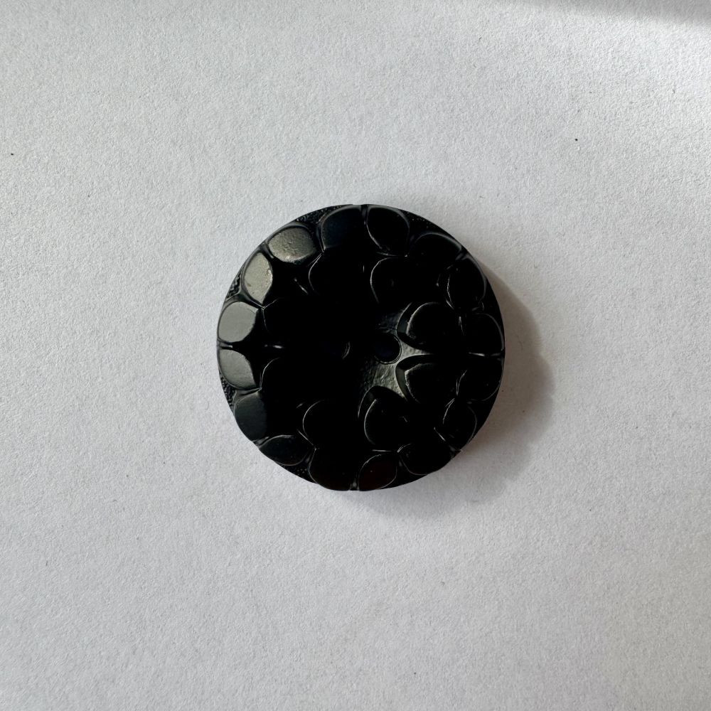 Bouton noir 30 mm - Découvrez des centaines de modèles !