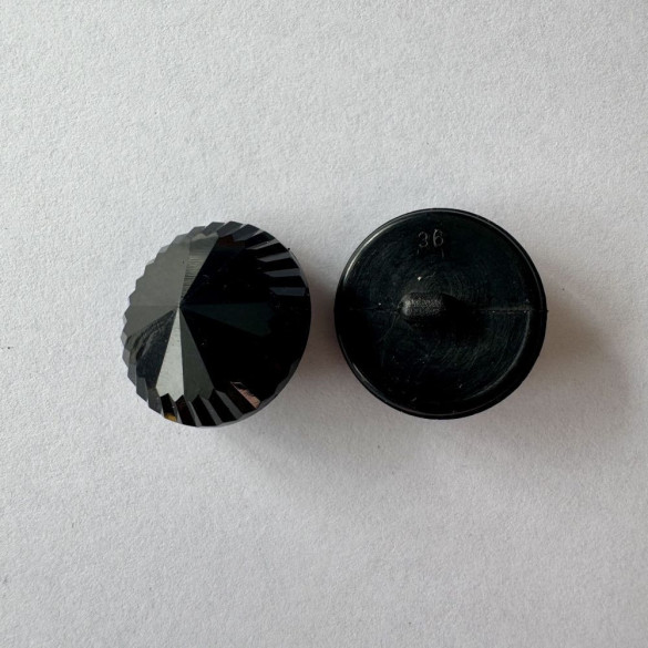 Bouton noir ciselé à queue 25 mm - Découvrez des centaines de modèles !