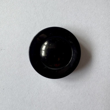 Bouton noir à queue 33 mm - Découvrez des centaines de modèles !