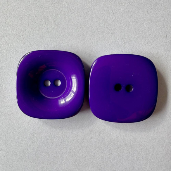 Bouton carré violet 29 mm - Découvrez des centaines de modèles !