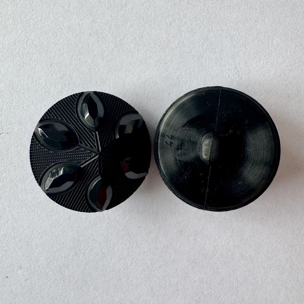 Bouton noir avec flocon 30 mm - Découvrez des centaines de modèles !