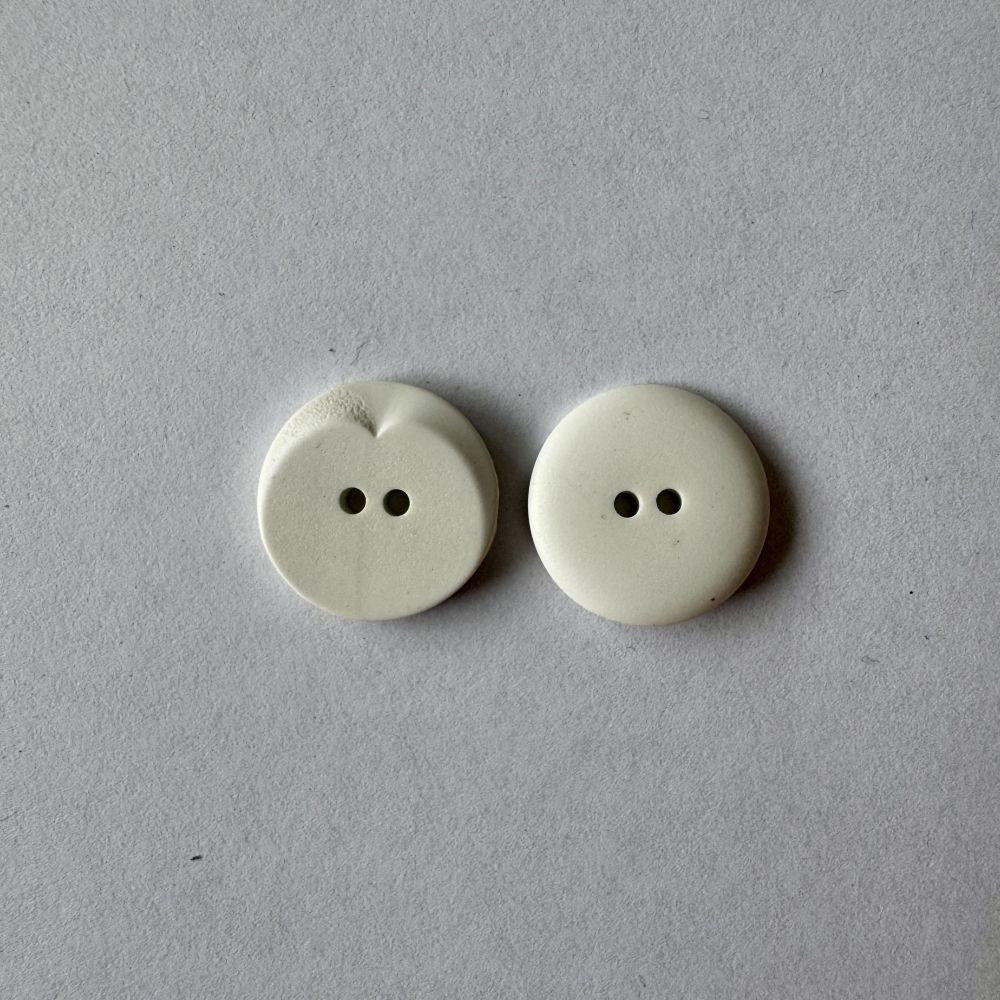 Bouton blanc 18 mm - Découvrez des centaines de modèles !