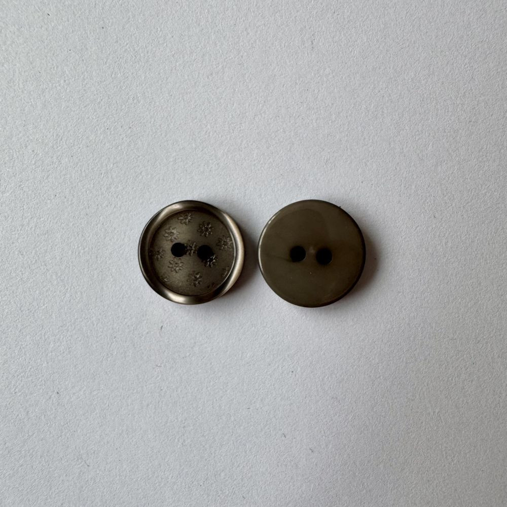 Bouton gris avec fleurs 15 mm - Découvrez des centaines de modèles !
