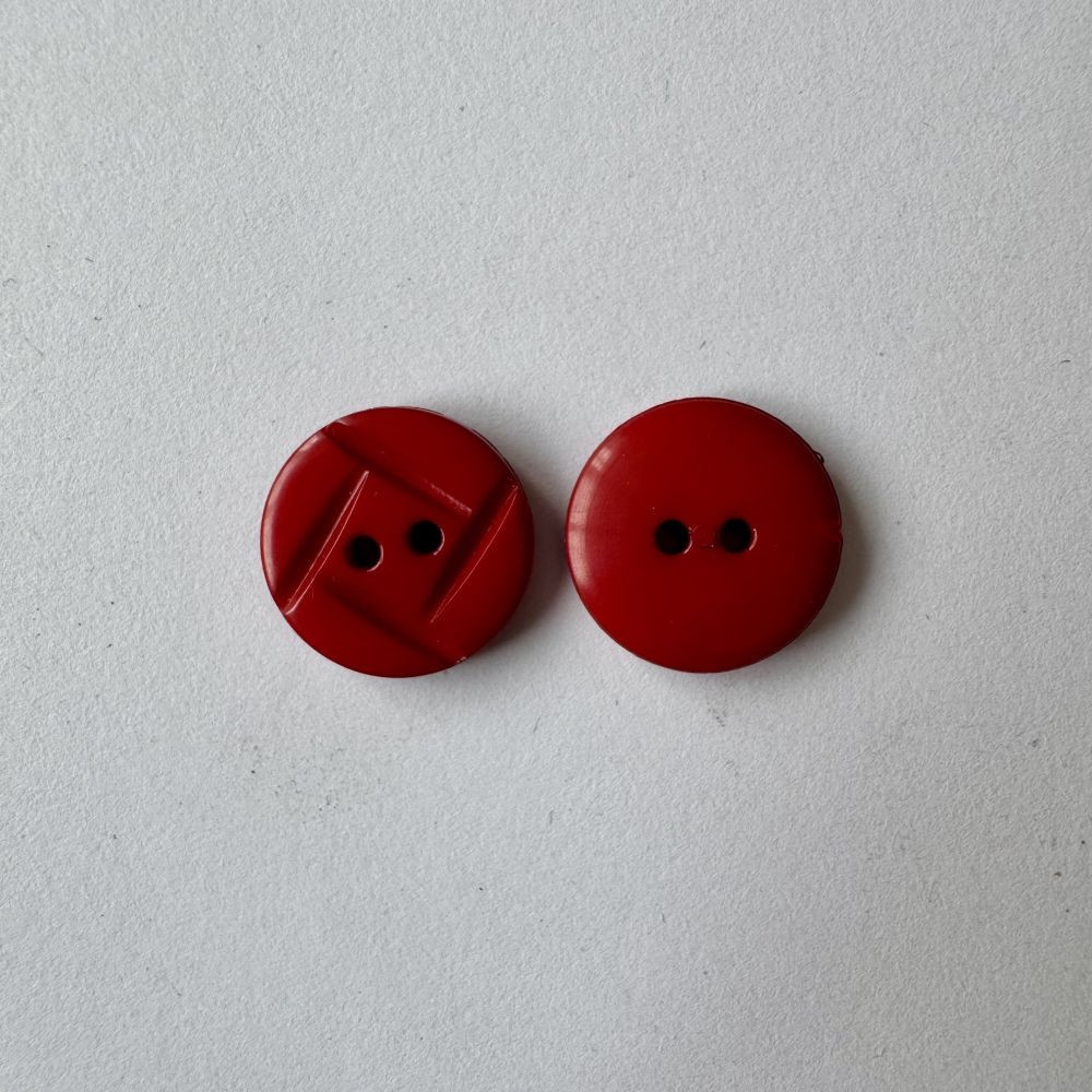 Bouton rouge 18 mm - Découvrez des centaines de modèles !