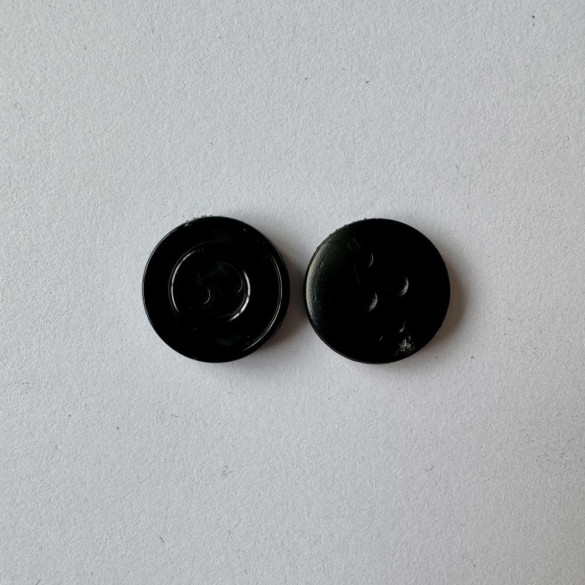 Bouton noir 18 mm - Découvrez des centaines de modèles !