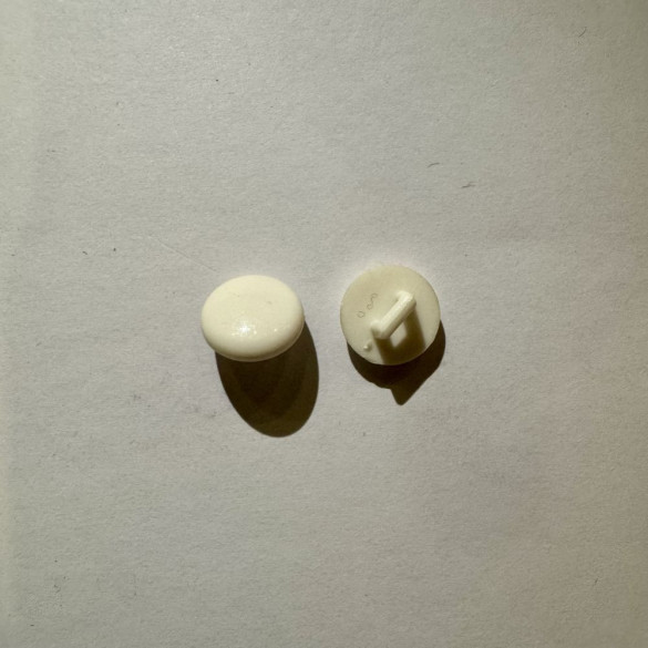 Bouton blanc à queue 11 mm - Découvrez des centaines de modèles !