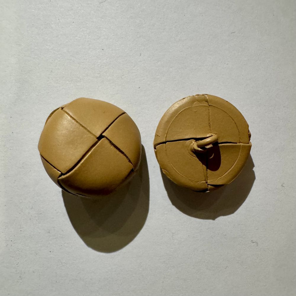 Bouton crème à queue 25 mm - Découvrez des centaines de modèles !