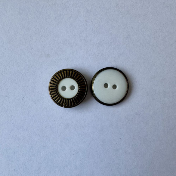 Bouton blanc et bronze 17 mm - Découvrez des centaines de modèles !