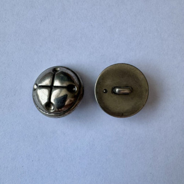 Bouton métallique gris 26 mm - Découvrez des centaines de modèles !