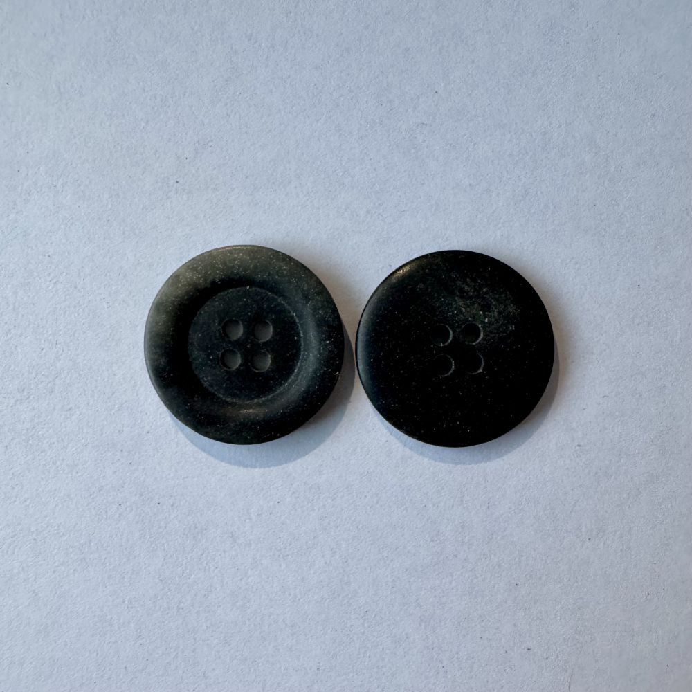 Bouton noir et gris 22 mm - Découvrez des centaines de modèles !
