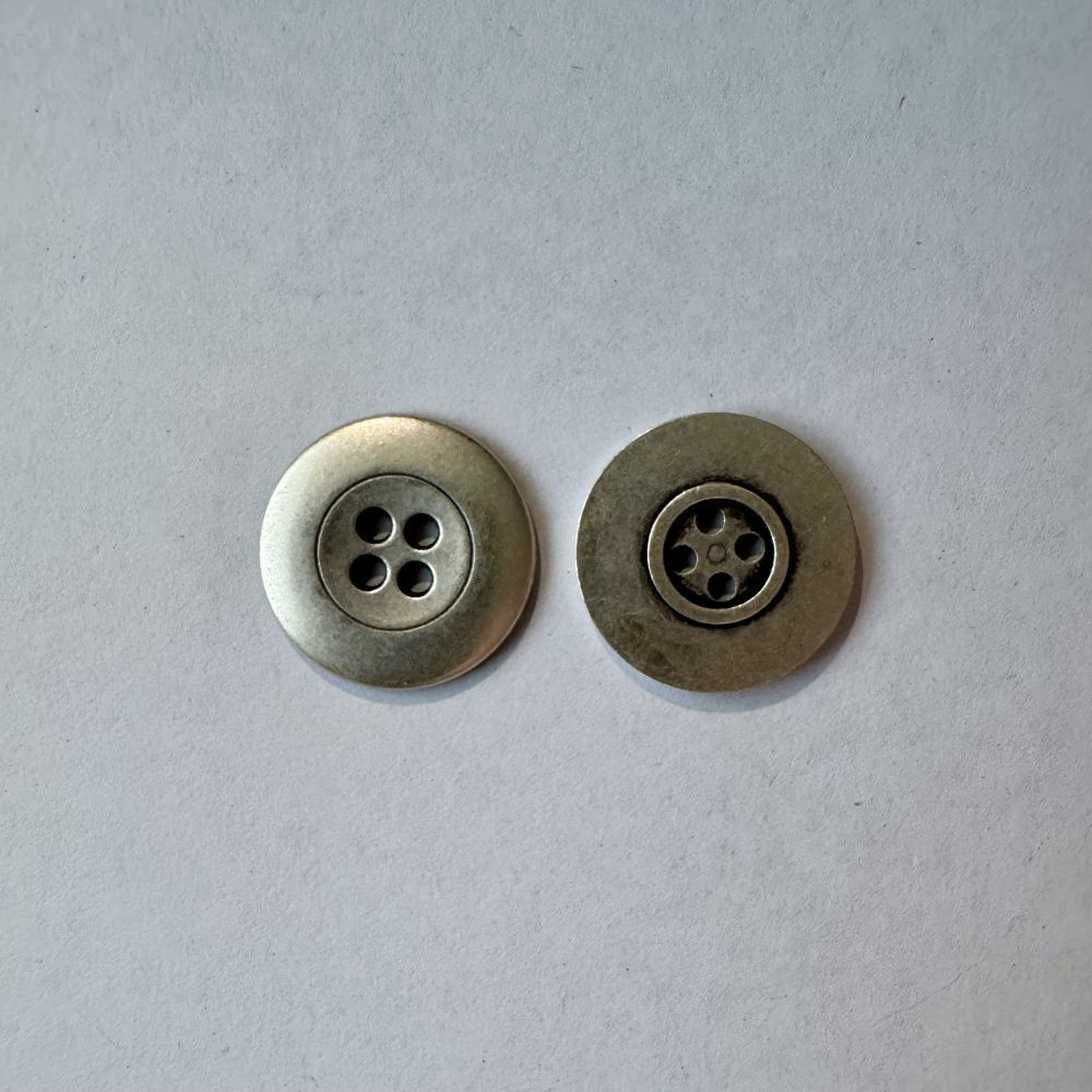 Bouton métallique gris 20 mm - Découvrez des centaines de modèles !