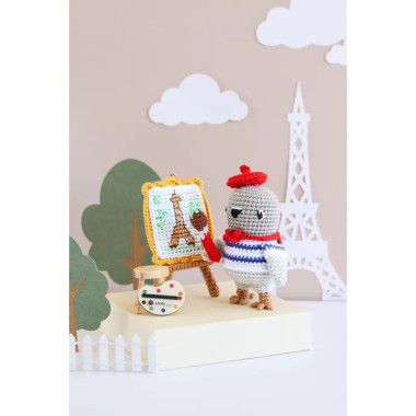 Poupées et amigurumis au crochet in Paris – Livre crochet avec 14 modèles élégants