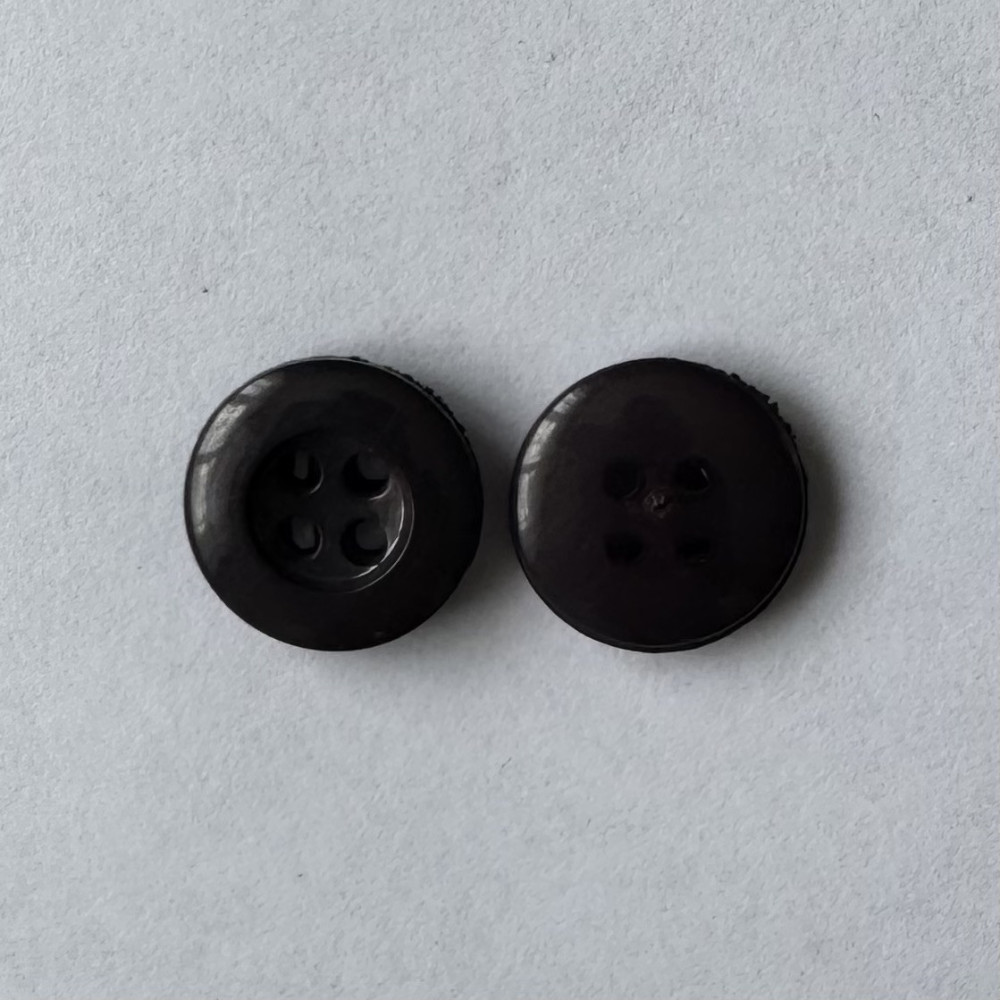 Bouton noir 14 mm - Découvrez des centaines de modèles !