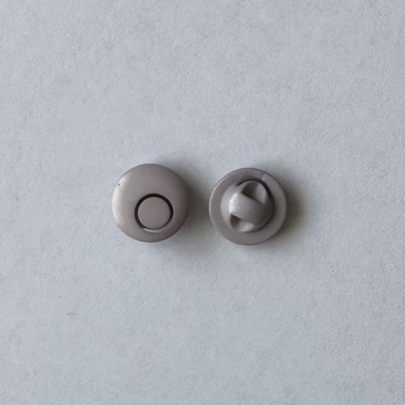 Bouton à queue gris effet nacré 11 mm - Découvrez des centaines de modèles !