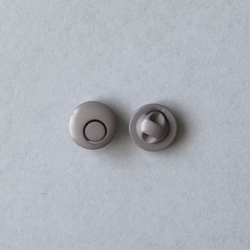Bouton à queue gris effet nacré 11 mm - Découvrez des centaines de modèles !