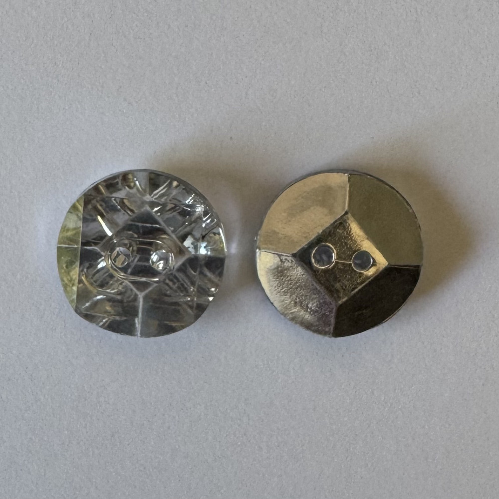 Bouton diamant 18 mm - Découvrez des centaines de modèles !
